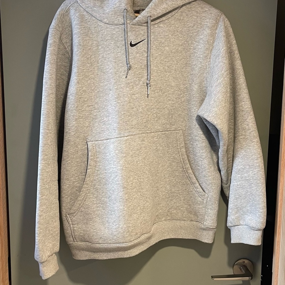 SOLD - Nike Gray Men's Hoodie🩶